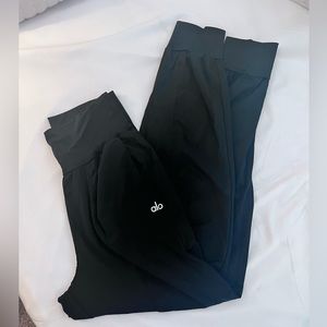 Alo joggers